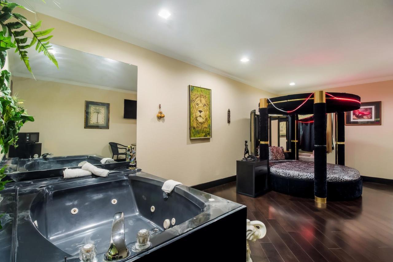 Americas Best Value Platinum Inn & Suites Houston Exteriér fotografie